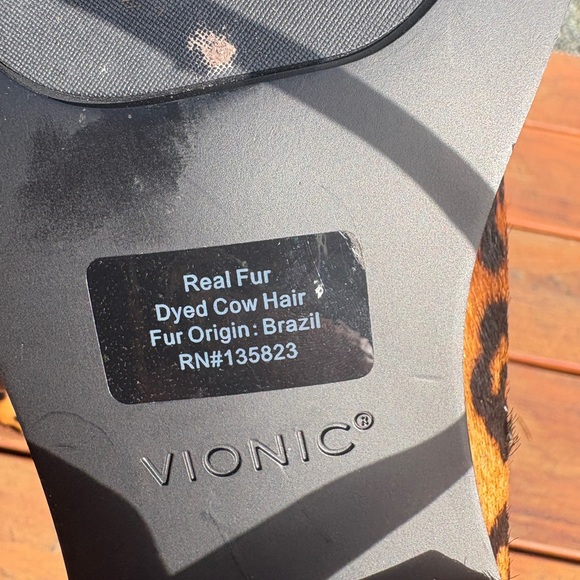 Vionic genuine dyed hair calf loafers sz 7.5 l - Picture 6 of 6